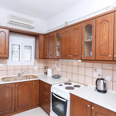 Appartement Platouka'S House à Ágios Matthaíos Extérieur photo